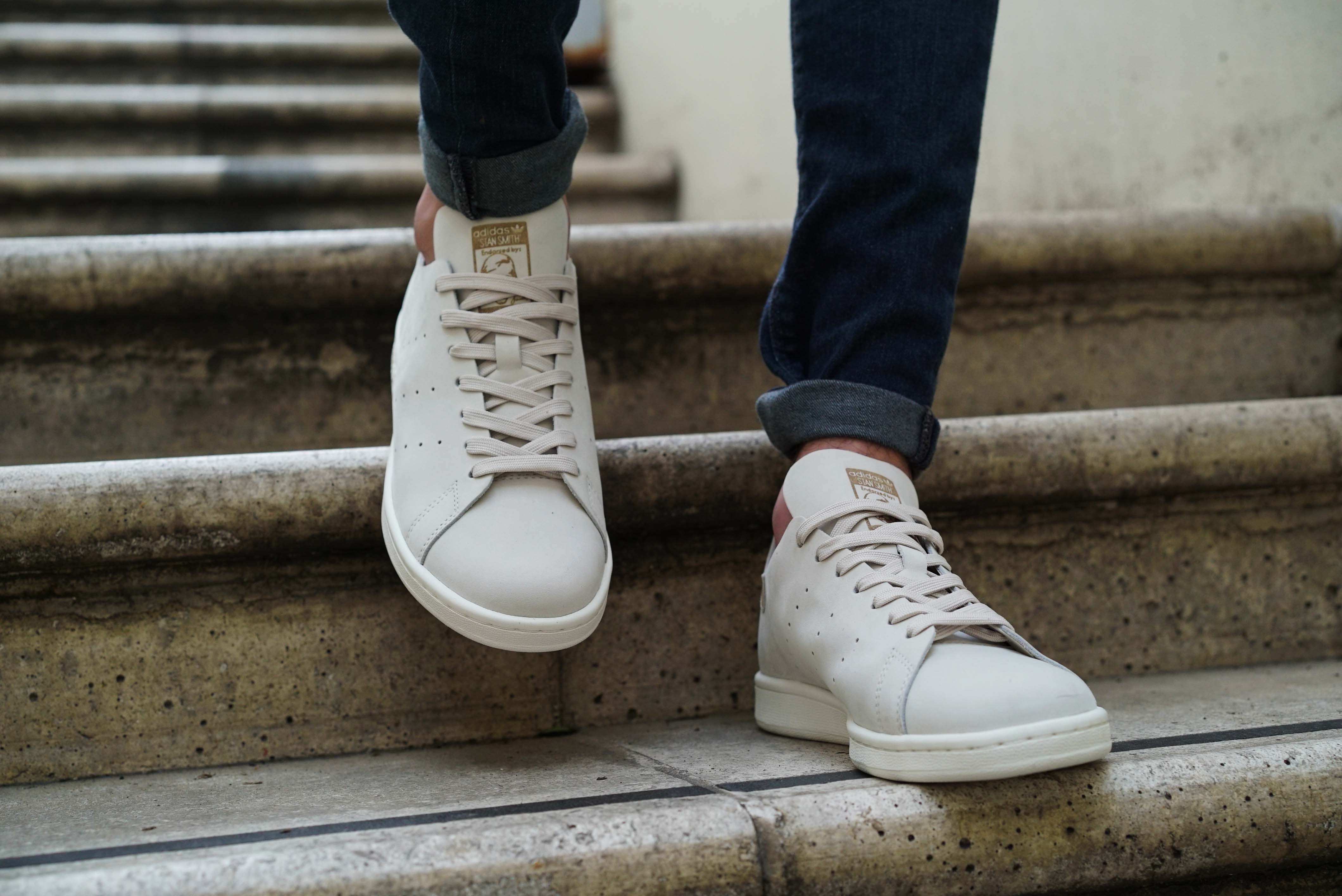 Acheter des produits en ligne Noir, Rouge adidas stan smith decon Woven Baskets - plumebleue.fr