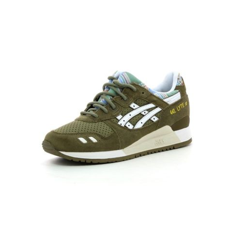 asics kaki