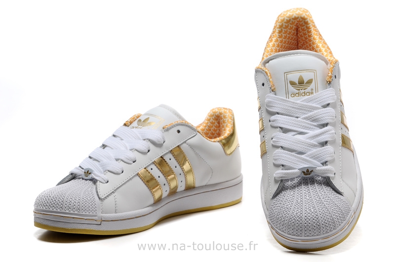 chaussure pas cher adidas